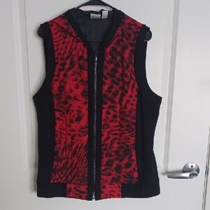 Chico's Zenergy Red and Black Animal Print Hooded Zip Front Quilted Vest ** Sz L